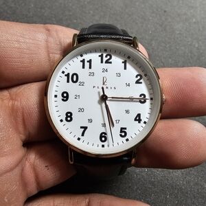 Plaris Ladoes Quartz Nurse Watch Gold Tone White Dial Black Straps Working shows